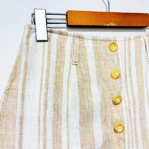 FOREVER21 Beige striped linen  skort - Picture 2 of 8